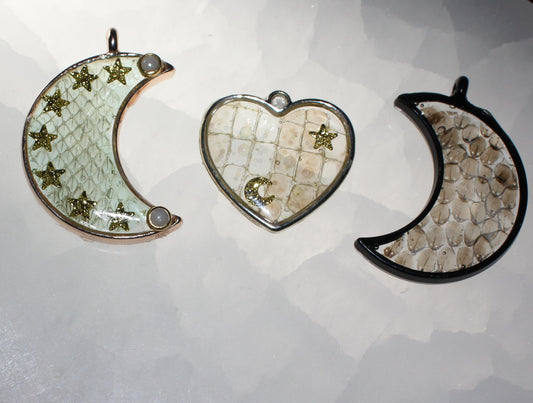 Viper Pendant